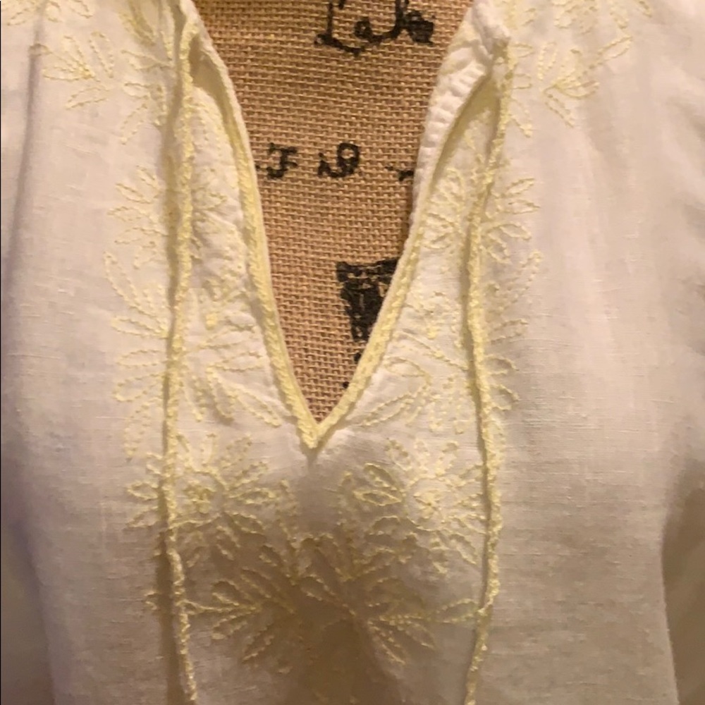 Shirt - Picture 2 of 6